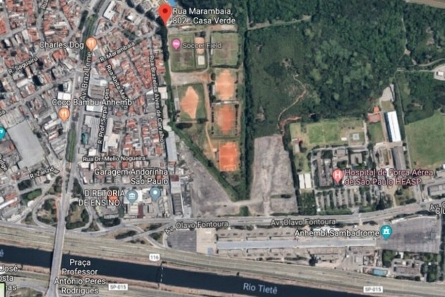 Foto aérea e parcial dos seis campos de futebol no Complexo do Campo de Marte