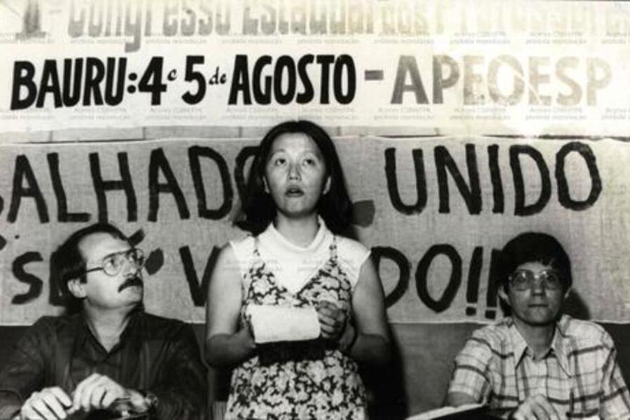 Eiko Shiraiwa, presidenta da APEOESP, após democratização do Sindicato, em 1979.