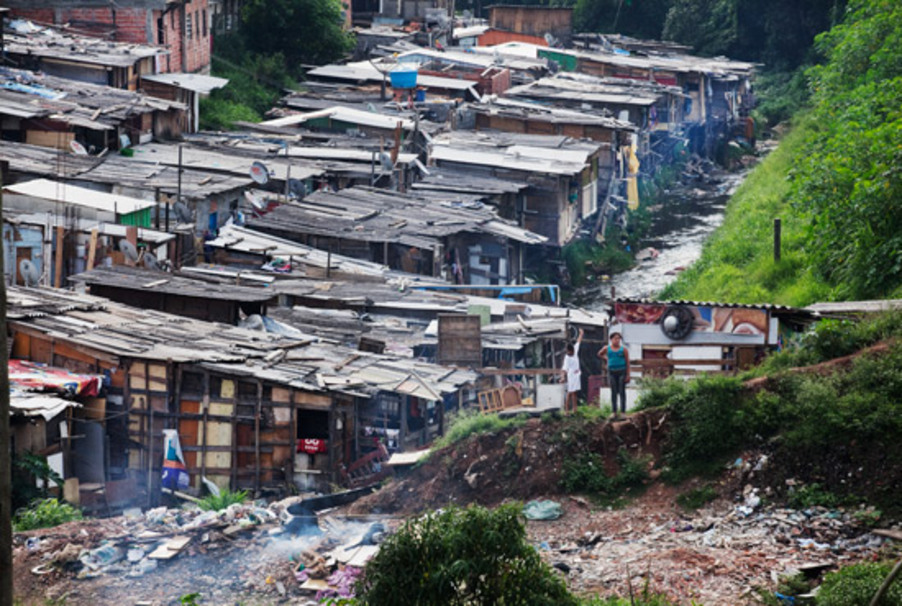 Foto aérea da favela Peri Alto, na Zona Norte
