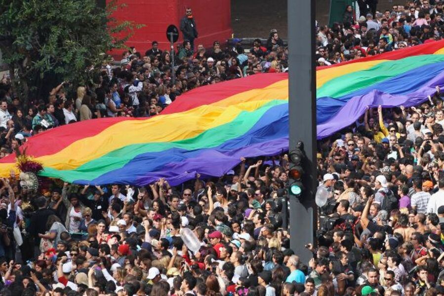 Manifestação da Parada LGBTQIA+ na Av. Paulista